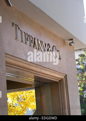 Nahaufnahme auf Tiffany & Co-Logo, renommierten feinen Juweliergeschäft in Carmel Monterey Kalifornien USA Stockfoto