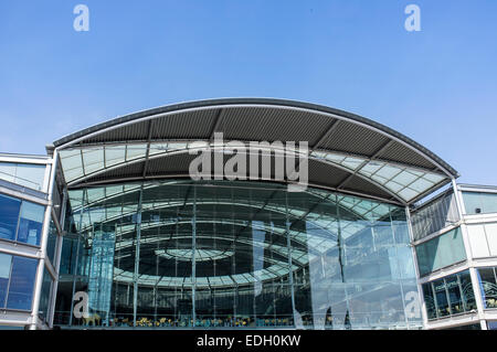 Das Forum Millennium Plain Norwich Norfolk England Stockfoto