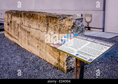 Teil des Atlantikwalls, Hitlers Verteidigungsanlagen in der Normandie im 2. Weltkrieg im zweiten Weltkrieg Museum im Warehouse/Arts District der neuen Orl Stockfoto