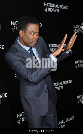 New York, USA. 6. Januar 2015. New York, NY, USA. 6. Januar 2015. Chris Rock im Ankunftsbereich für National Board Review Awards Gala 2015, Cipriani 42nd Street, New York, NY 6. Januar 2015. Bildnachweis: Everett Collection Inc/Alamy Live-Nachrichten Stockfoto