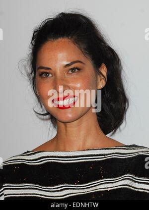 Los Angeles, Kalifornien, USA. 7. Januar 2015. Olivia Munn im Presseraum für 41. Annual The Peoples Choice Awards 2015 - Press Room, Nokia Theatre L.A. LIVE, Los Angeles, CA 7. Januar 2015. Bildnachweis: Elizabeth Goodenough/Everett Collection/Alamy Live-Nachrichten Stockfoto