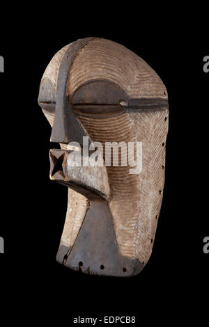 Afrikanische Maske aus dem Kongo, Zentralafrika. Stockfoto