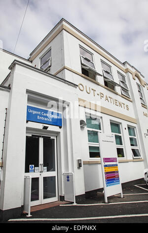 Vor kurzem wiedereröffnet Purley War Memorial Hospital, Teil von Croydon NHS Gesundheitsdienstleistungen. Im Jahr 2013 wiedereröffnet nach £11m Renovierung Stockfoto