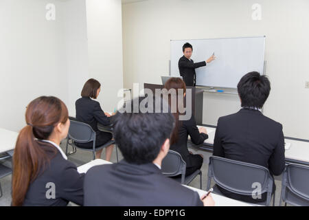Geschäftspräsentation Menschen geben Stockfoto