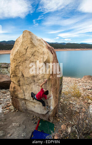 Männliche Kletterer Stockfoto