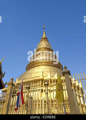 Thailand, Asien, Suedostasien, Tempelanlage, Sehenswuerdigkeit, Tourismus, Glaube, Religion, Buddha, Buddhismus, Spottschrift, Wat Ph Stockfoto