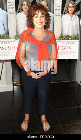 Der Hampton-Premiere von "Und So es geht" in der Guild Hall in East Hampton - Ankünfte Featuring: Joy Behar Where: East Hampton, New York, USA bei: 6. Juli 2014 Stockfoto