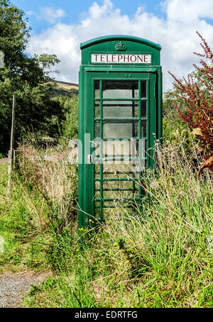 Eine grüne Telefonzelle im Fangdale Beck Stockfoto