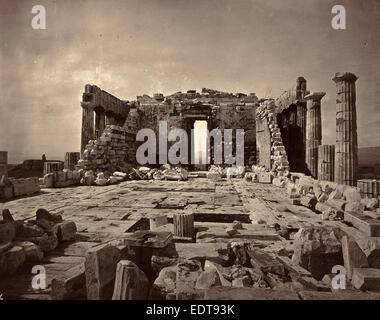 William James Stillman (American, 1828-1901), die Akropolis von Athen, Platte 14, 1869-1870, Kohledruck Stockfoto