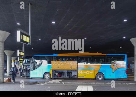 Zentraler Omnibusbahnhof, ZOB, München, Oberbayern, Bayern, Deutschland, Europa, Zentraler Omnibusbahnhof, ZOB, M Stockfoto