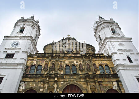 Metropolitan-Kathedrale am Plaza De La Independencia in Casco Viejo, Panama Stockfoto