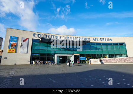 Eingang zum britischen Coventry Transport-Museum Stockfoto