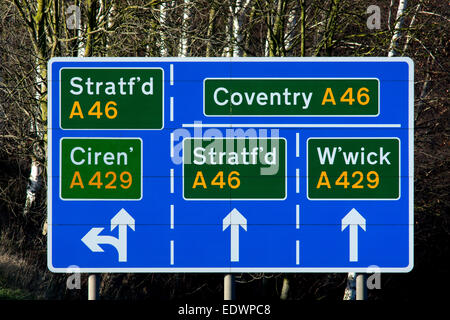 Straßenschild auf Autobahn M40, Warwickshire, UK Stockfoto