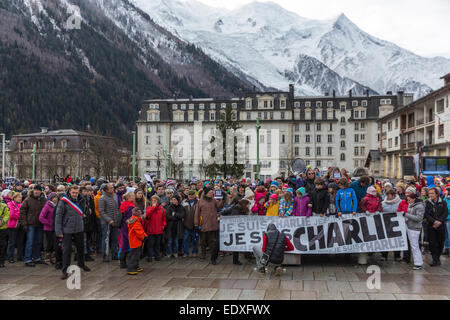 Je Suis Charlie - Chamonix-Versammlung zur Unterstützung der Opfer der Terroranschläge 7. Januar 2015 in Paris. Stockfoto