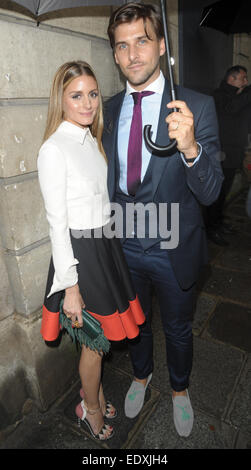 Olivia Palermo verlassen Valentino Cat Walk Mitwirkende: Olivia Palermo wo: Paris, Frankreich bei: 9. Juli 2014 Stockfoto