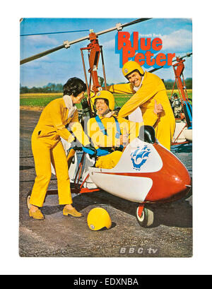 Die 7. BBC "Blue Peter" buchen aus dem Jahr 1971. Blue Peter ist eine beliebte britische BBC Kinder Fernsehserie, die ab 1958 Stockfoto
