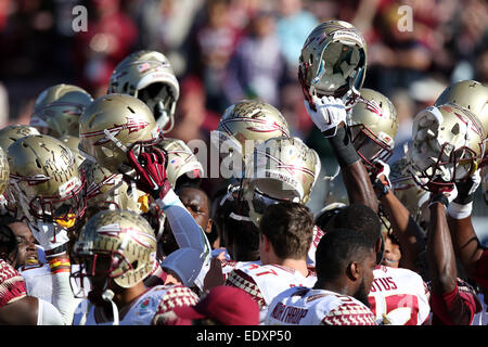 1. Januar 2015 drängen Florida State Seminolen vor College Football Playoff-Halbfinale in der Rose Bowl-Spiel präsentiert von Northwestern Mutual in der Rose Bowl in Pasadena, California.Charles Baus/CSM Stockfoto