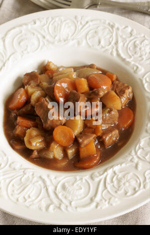 Klassische Boeuf Bourguignon oder Rindfleisch-Eintopf Stockfoto