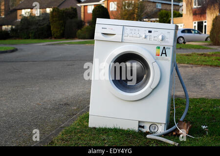 Eine recycelte Waschmaschine Stockfoto