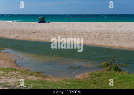 Bolonia Beach und Creek, Tarifa, Cadiz Provinz, Region von Andalusien, Spanien, Europa Stockfoto