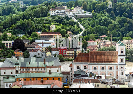 Jesuiten Kirche St. Michael, über Mariahilf Kloster, alte Stadt, Fluss Inn, Passau, untere Bayern, Bayern, Deutschland Stockfoto