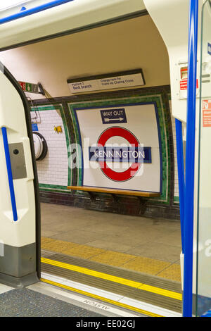 Kennington u-Bahnstation auf der Northern Line in London. Stockfoto