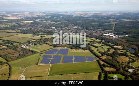 Luftaufnahme der Solarpark in England, UK Stockfoto