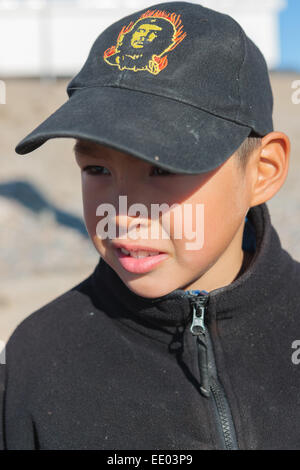 Junge aus Ittoqqortoormiit, Scoresby Sund, Grönland Stockfoto