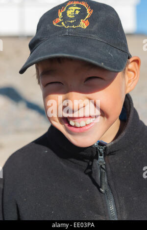 Junge aus Ittoqqortoormiit, Scoresby Sund, Grönland Stockfoto