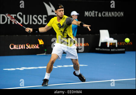 Sydney, Australien. 12. Januar 2015. Lleyton Hewitt (AUS) in Aktion gegen Roger Federer (SUI) während der Ausstellung FAST4 Tennis match bei der Qantas Credit Union Arena. Bildnachweis: Action Plus Sport Bilder/Alamy Live News Stockfoto