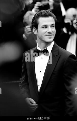 CANNES, Frankreich - 17. Mai: Gaspard Ulliel besucht die "Saint Laurent" Premiere während der 67. Filmfestspiele von Cannes am 17 Mai 201 Stockfoto