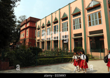 Loreto Kloster Mutter Teresa lebte vor der Gründung der Missionarinnen der Nächstenliebe in Kolkata, Indien Stockfoto