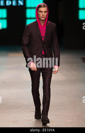 Das alte Büro, London UK sortieren. 12. Januar 2015. Tiger von Schweden Catwalk show im Londoner Sammlungen: Männer-Herbst-Winter-2015. Bildnachweis: Chris Yates/Alamy Live-Nachrichten Stockfoto