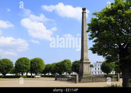 Deutschland, Mecklenburg-Vorpommern, Ostsee, Insel Rügen, Circus von Putbus Mit Obelisk Stockfoto