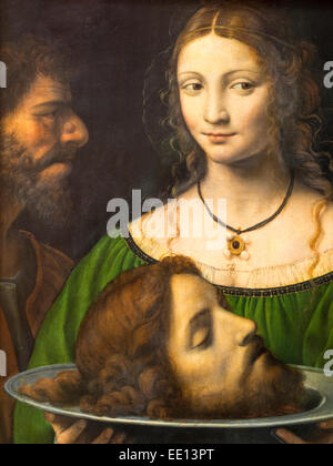 Salome mit dem Kopf von Johannes dem Täufer. Bernardino Luini, ein Schüler von Leonardo, malte diese biblische Szene 1525-1530 Stockfoto