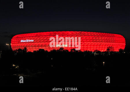 Deutschland, München, Fussballstadion, Allianz Arena, Erbaut 2002-2005, Architekten, Herzog Und de Meuron, Covertex Aussenhüll Stockfoto