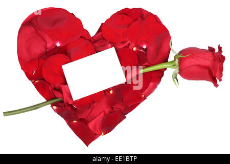 Herz aus Blütenblättern mit roter rose Liebe Thema Hochzeit, Valentinstag und Muttertag mit Exemplar Stockfoto