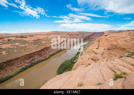 Blick auf den Colorado River vom Slickrock Trail, Moab, Utah, Vereinigte Staaten von Amerika, Nordamerika Stockfoto