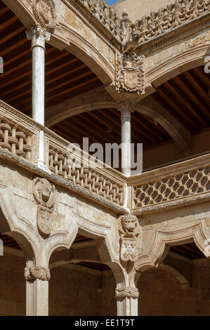 Haus mit Innenhof von Muscheln, Salamanca, Kastilien und Leon, Spanien. Stockfoto