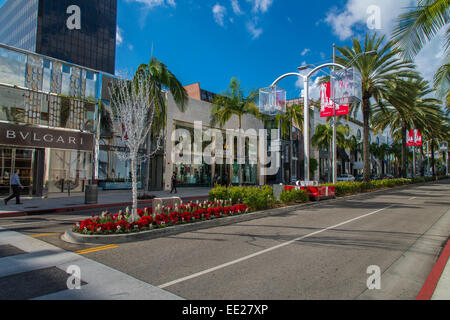 Elegante und trendige Geschäfte entlang der Rodeo Drive, Beverly Hills, Los Angeles, Kalifornien, USA Stockfoto