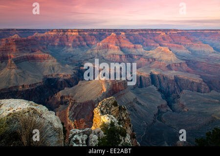 Blick auf den Sonnenuntergang der Südrand von Hopi Point, Grand Canyon National Park, Arizona, USA Stockfoto