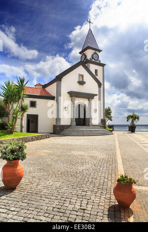 Marina Resort am konisch auf Ostküste der Insel Madeira, Portugal Stockfoto