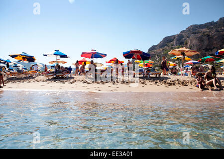 Tsambika Strand-Blick vom Wasser aus. Rhodos Insel Griechenland Stockfoto