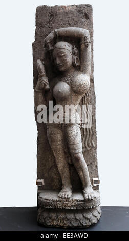 Darpanika, aus dem 14. Jahrhundert in Khondalit Puri Odisha jetzt im Indian Museum in Kalkutta, am 15. Februar 2014 ausgesetzt gefunden Stockfoto