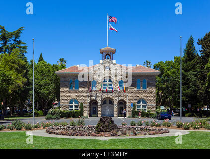 Sonoma Rathaus im Hauptplatz, Sonoma Valley, Sonoma Wine Country, Kalifornien, USA Stockfoto