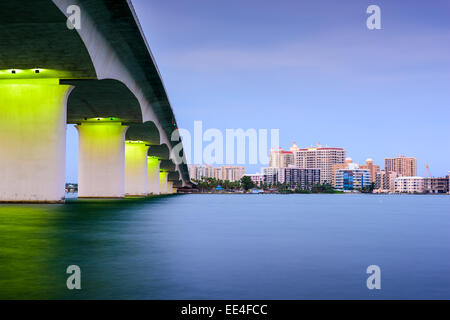 Sarasota, Florida, USA Skyline bei Sarasota Bay. Stockfoto