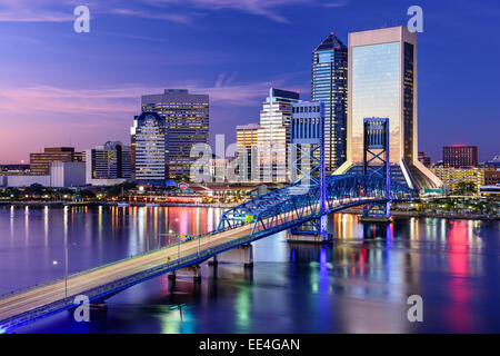 Skyline von Jacksonville, Florida, USA am St. Johns River. Stockfoto