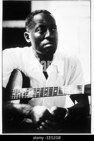 William Lee Conley "Big Bill" Broonzy (1893-1958), Blues-Musiker und Komponisten Portrait, 1957 Stockfoto