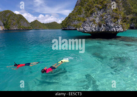 Schnorcheln in Wayag Insel Raja Ampat Indonesien Stockfoto