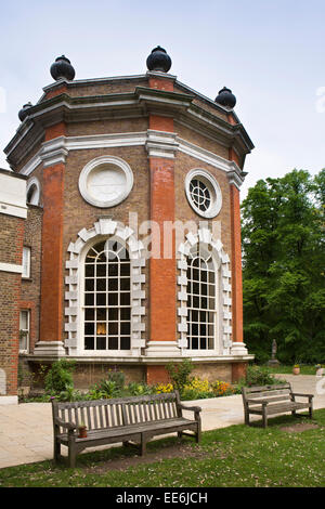 Großbritannien, London, Twickenham, Orleans House, Kunstgalerie in Gebäude aus dem 18. Jahrhundert Stockfoto